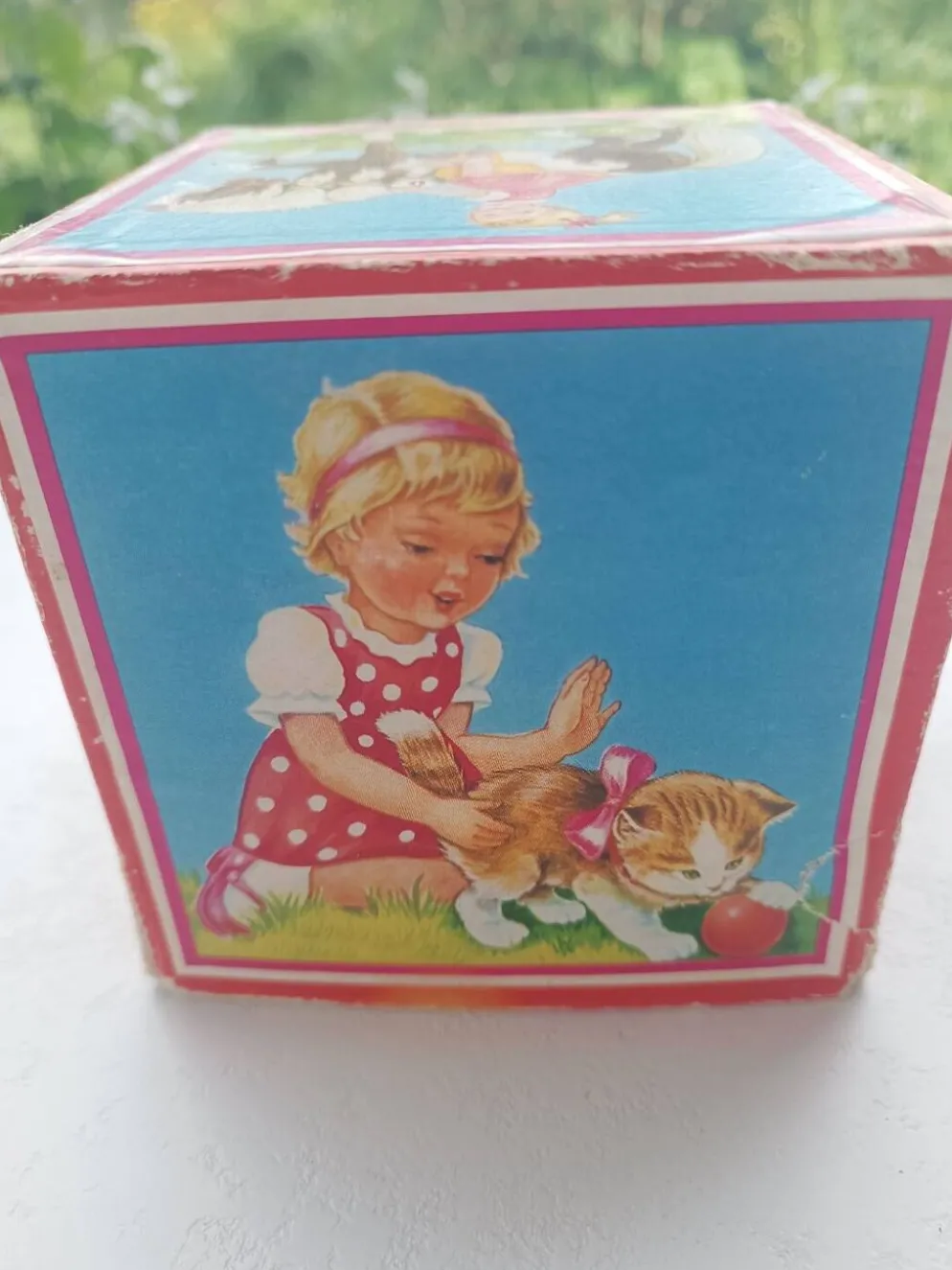 Cubes empilables en bois