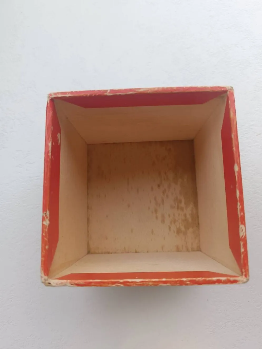 Cubes empilables en bois