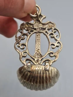 Cuillère coquille en argent 800 religieuse Italie Padoue années 1950