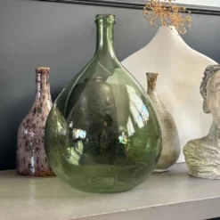 Dame-jeanne ancienne en verre vert