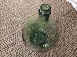 Dame jeanne ancienne verre fumé vert