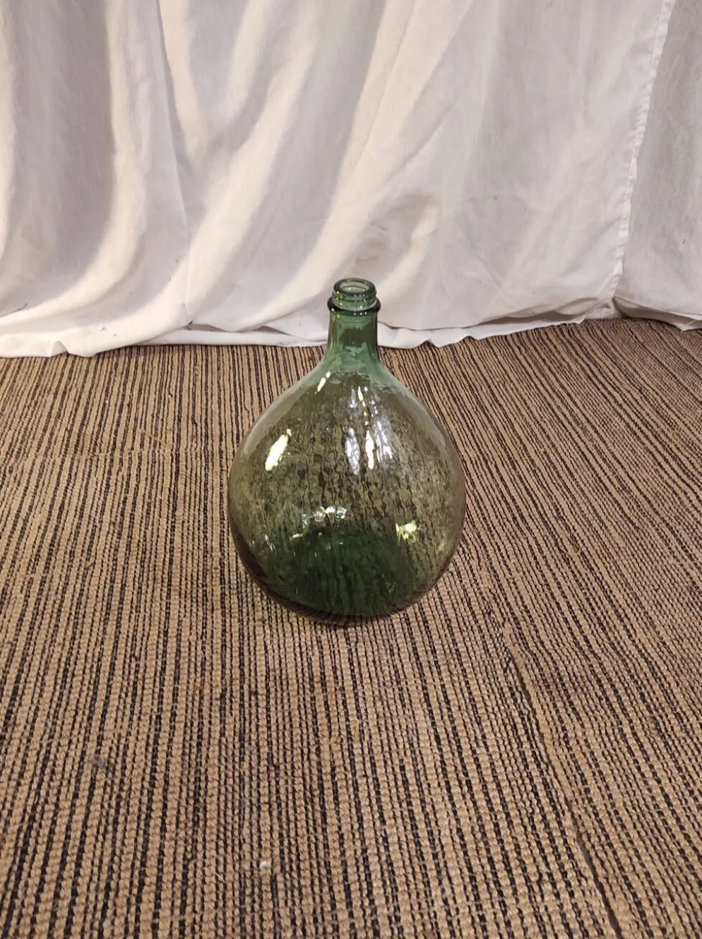 Dame jeanne ancienne verre fumé vert