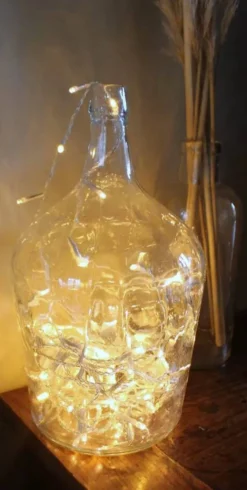 Dame-jeanne, bonbonne en verre transparent