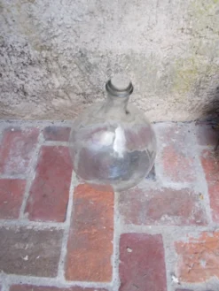 Dame jeanne en verre transparent