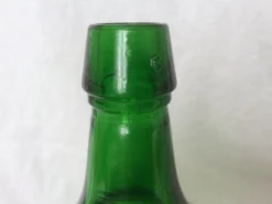 Dame Jeanne en verre vert émeraude