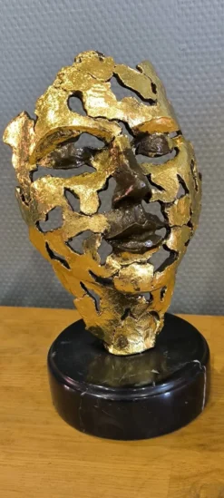 D’après Salvador Dalí – L’Épreuve du Temps – Bronze à la feuille d’or
