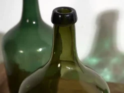 Demijohns verts anciens (c.1920). Ensemble de 3 pièces