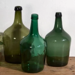 Demijohns verts anciens (c.1920). Ensemble de 3 pièces