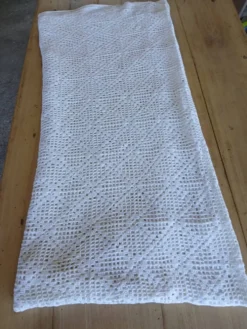 Dessus de lit ancien en crochet fait main
