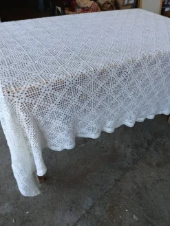 Dessus de lit ancien en crochet fait main