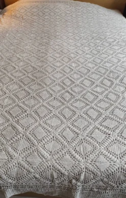 Dessus de lit en coton blanc - jeté de canapé aux motifs géométriques