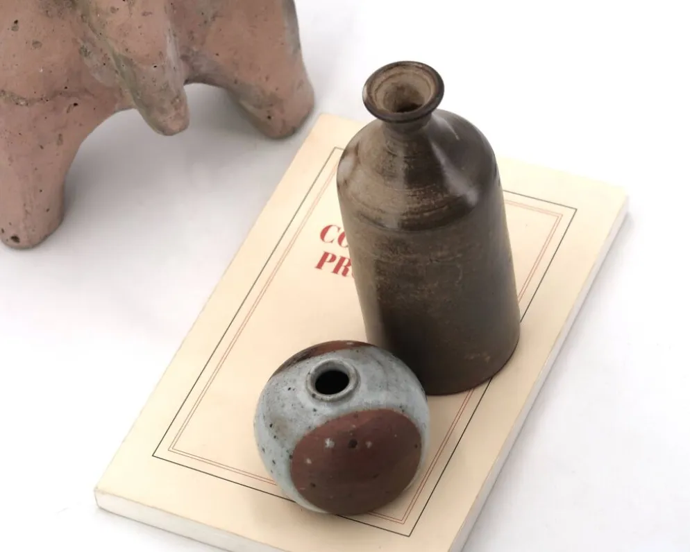 Deux petits vases en grès céramiques, années 70