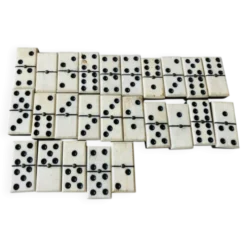 Dominos anciens