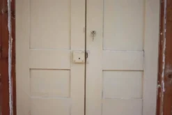 Double porte ancienne de placard, porte bois ancienne, grande porte vintage, porte d'intérieur