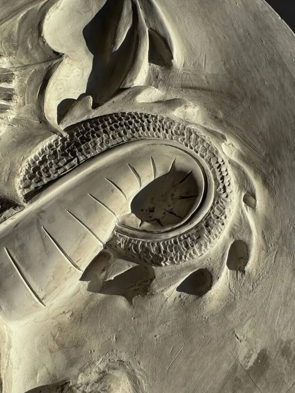 Dragon en plâtre par Walter De Buck