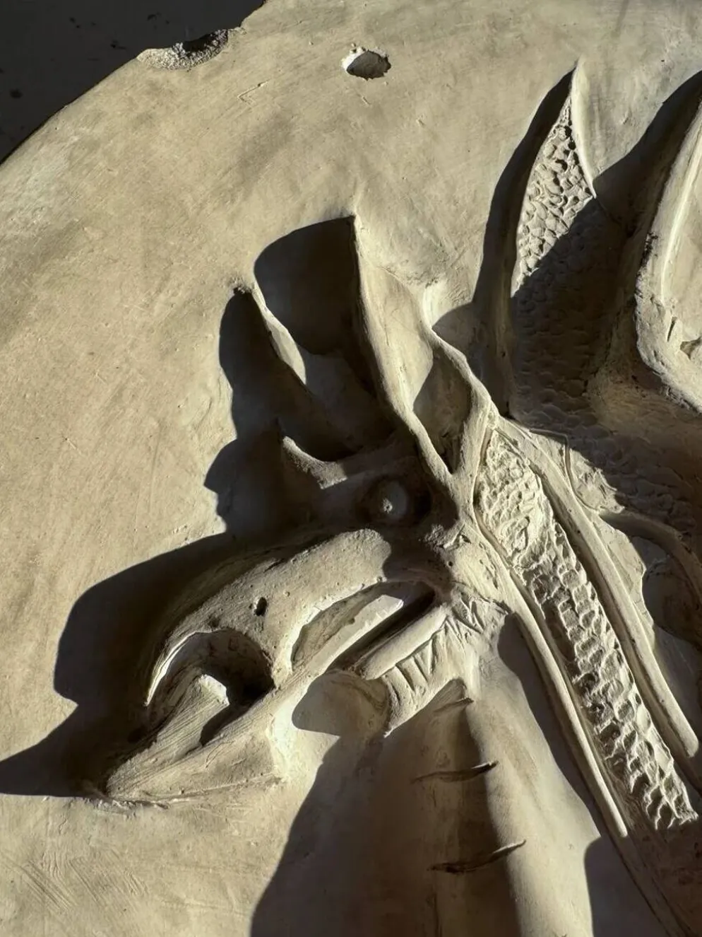 Dragon en plâtre par Walter De Buck