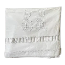 Drap ancien monogramme LR en lin et coton brodé