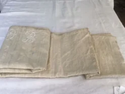 Drap de chanvre marqué « DB »