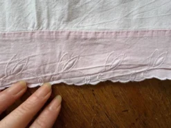 Drap de lit enfant, bébé, linge ancien vintage