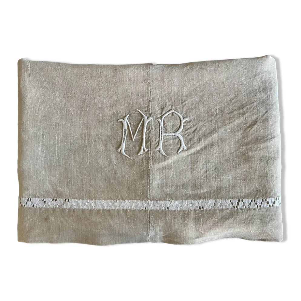 Drap en lin brodé avec monogramme MR
