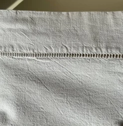 Drap plat + 3 taies d'oreiller métis