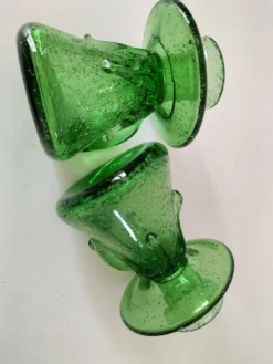 Duo de bougeoirs en verre bullé vert – Verrerie de Biot