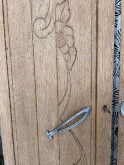 Duo de portes vintage Art Deco Rose et Marguerite bois massif chêne