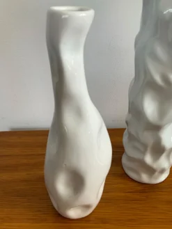 Duo de vases, soliflores vintage en céramique émaillée