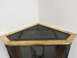 Ecran de cheminée d'angle en laiton attr. à Dagobert Peche