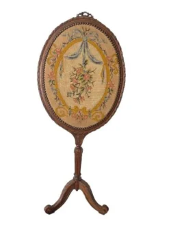 Ecran de cheminée en bois et tissu brodé