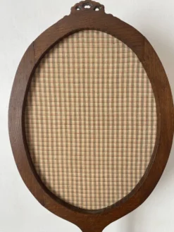 Ecran de cheminée en bois et tissu brodé