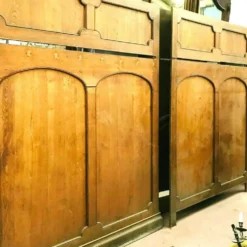 Eléments de boiserie en chêne mouluré Art Déco XX siècle