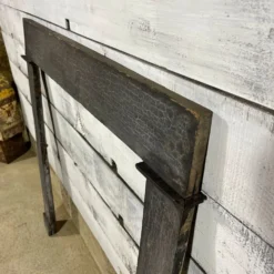 Encadrement cheminée en bois
