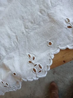 Ensemble ancien drap plat et 2 taies d'oreiller
