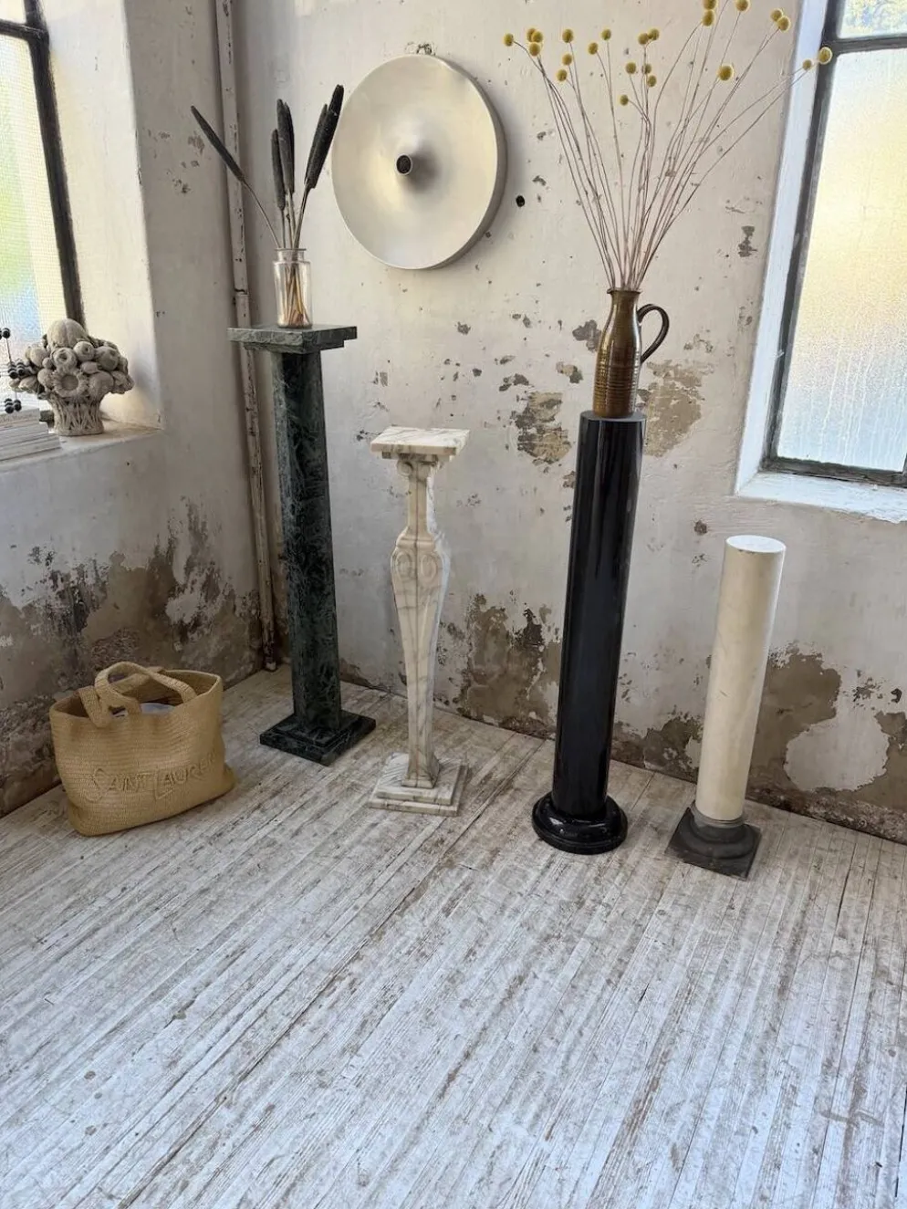 Ensemble 4 colonnes ou socles en marbre
