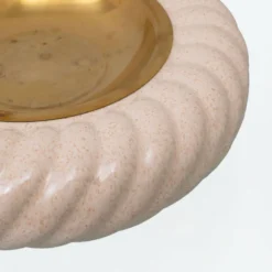 Ensemble de briquet et cendrier en céramique et laiton par Tommaso Barbi, Italie, années 1960.