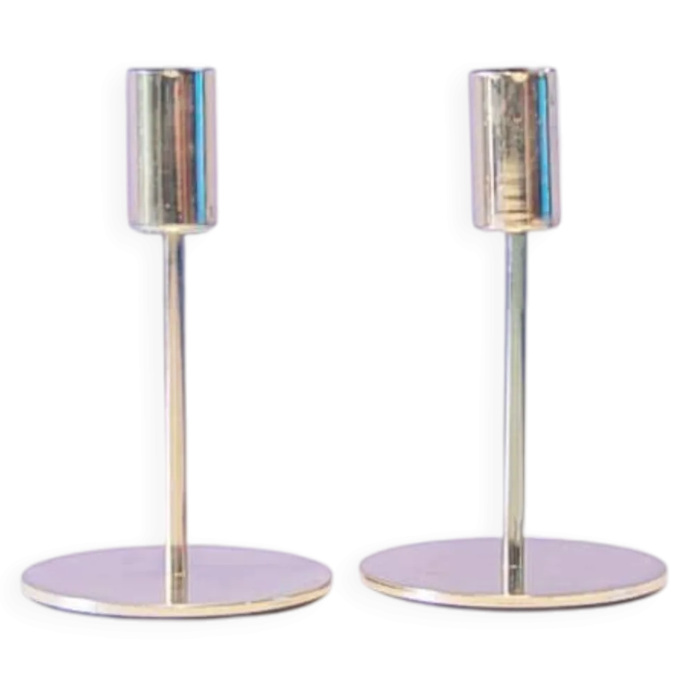 Ensemble de 2 candélabres en laiton avec tube étroit.