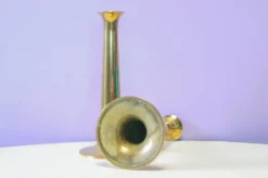 Ensemble de 2 candélabres en laiton Hans Bølling