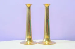 Ensemble de 2 candélabres en laiton Hans Bølling