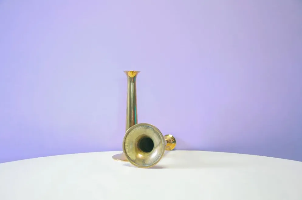 Ensemble de 2 candélabres en laiton Hans Bølling