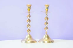 Ensemble de 2 candélabres en laiton torsadé