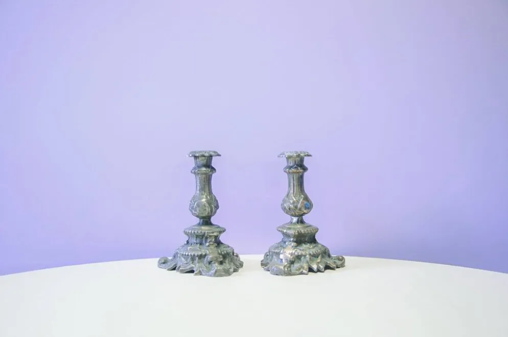 Ensemble de 2 candélabres gothiques brutalistes