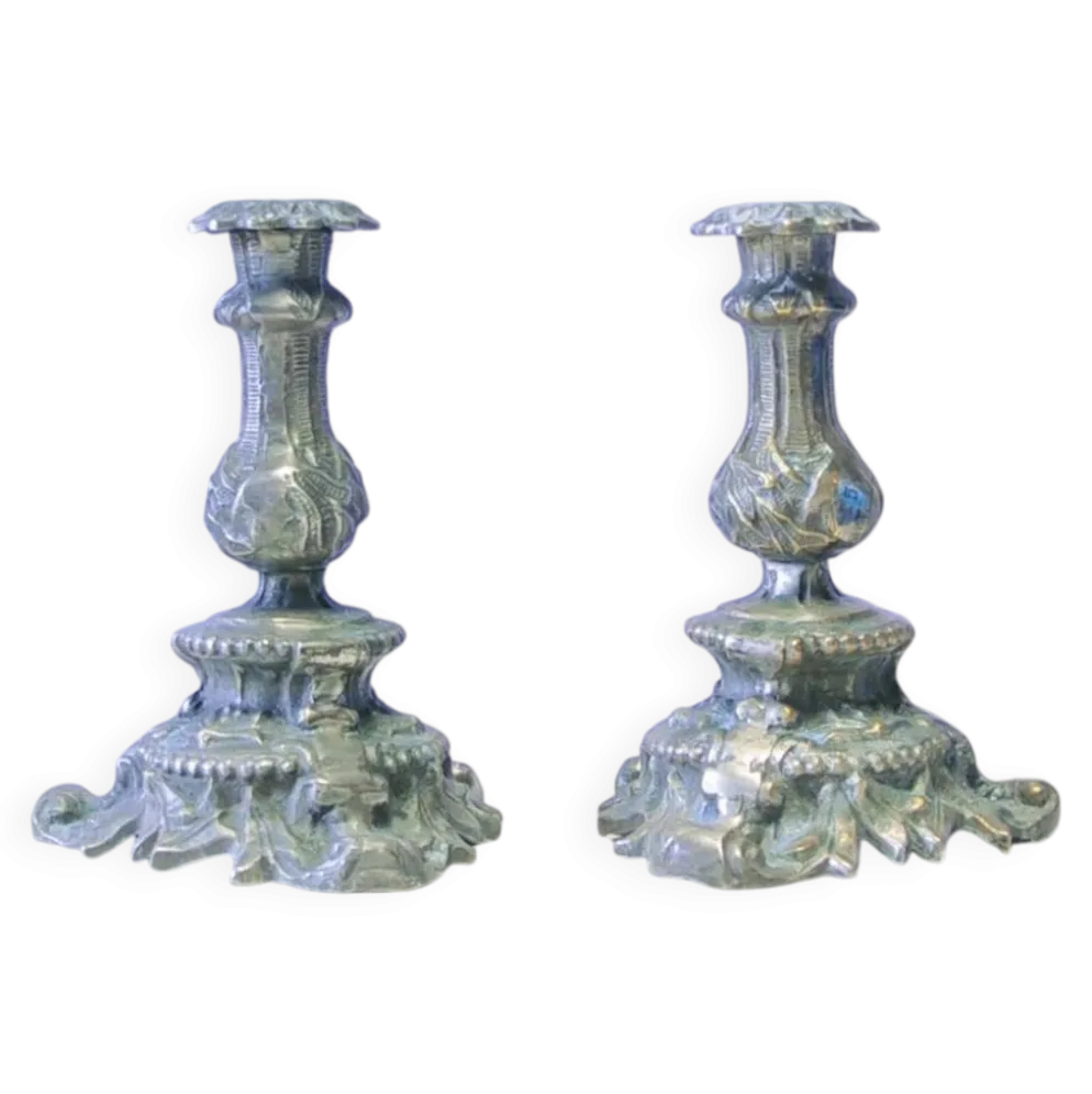 Ensemble de 2 candélabres gothiques brutalistes