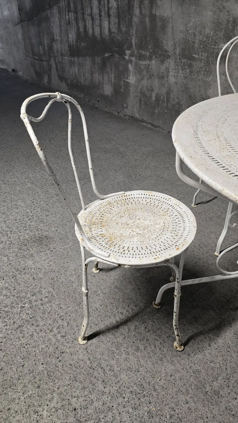 Ensemble de jardin en fer forgé, début du XXe siècle