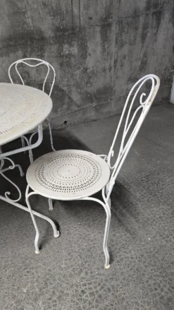 Ensemble de jardin en fer forgé, début du XXe siècle