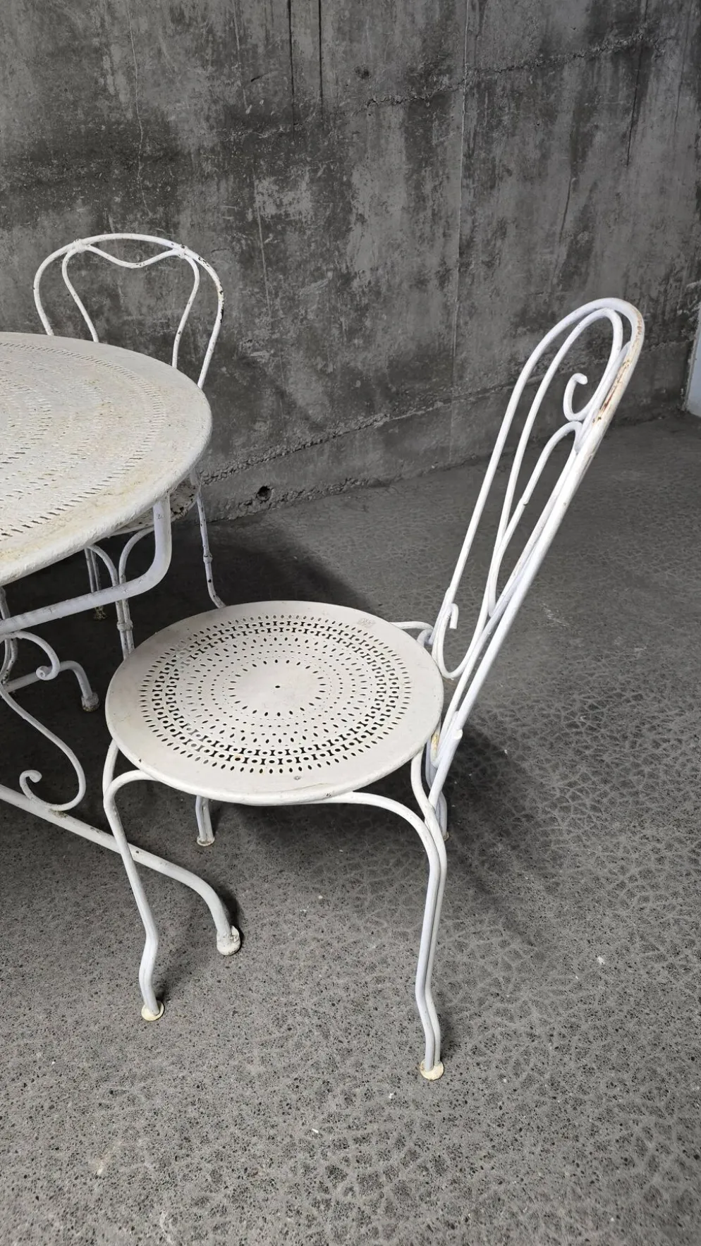 Ensemble de jardin en fer forgé, début du XXe siècle