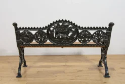 Ensemble de jardin en fonte victorien – Banc et deux fauteuils, Royaume-Uni, fin du 19e / début du 20e siècle