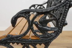 Ensemble de jardin en fonte victorien – Banc et deux fauteuils, Royaume-Uni, fin du 19e / début du 20e siècle