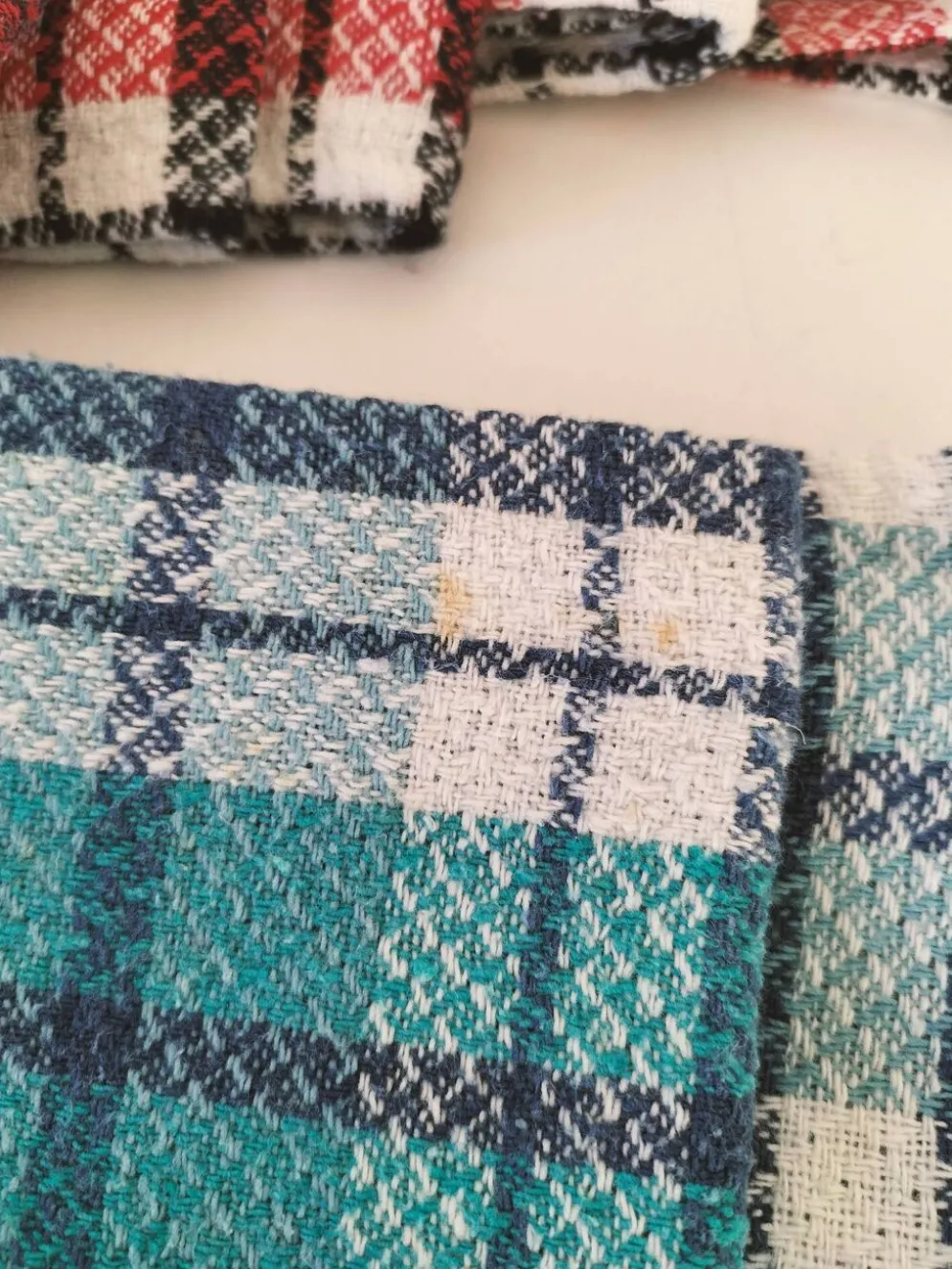 Ensemble de 12 serviettes vintage à carreaux – Rouge et turquoise