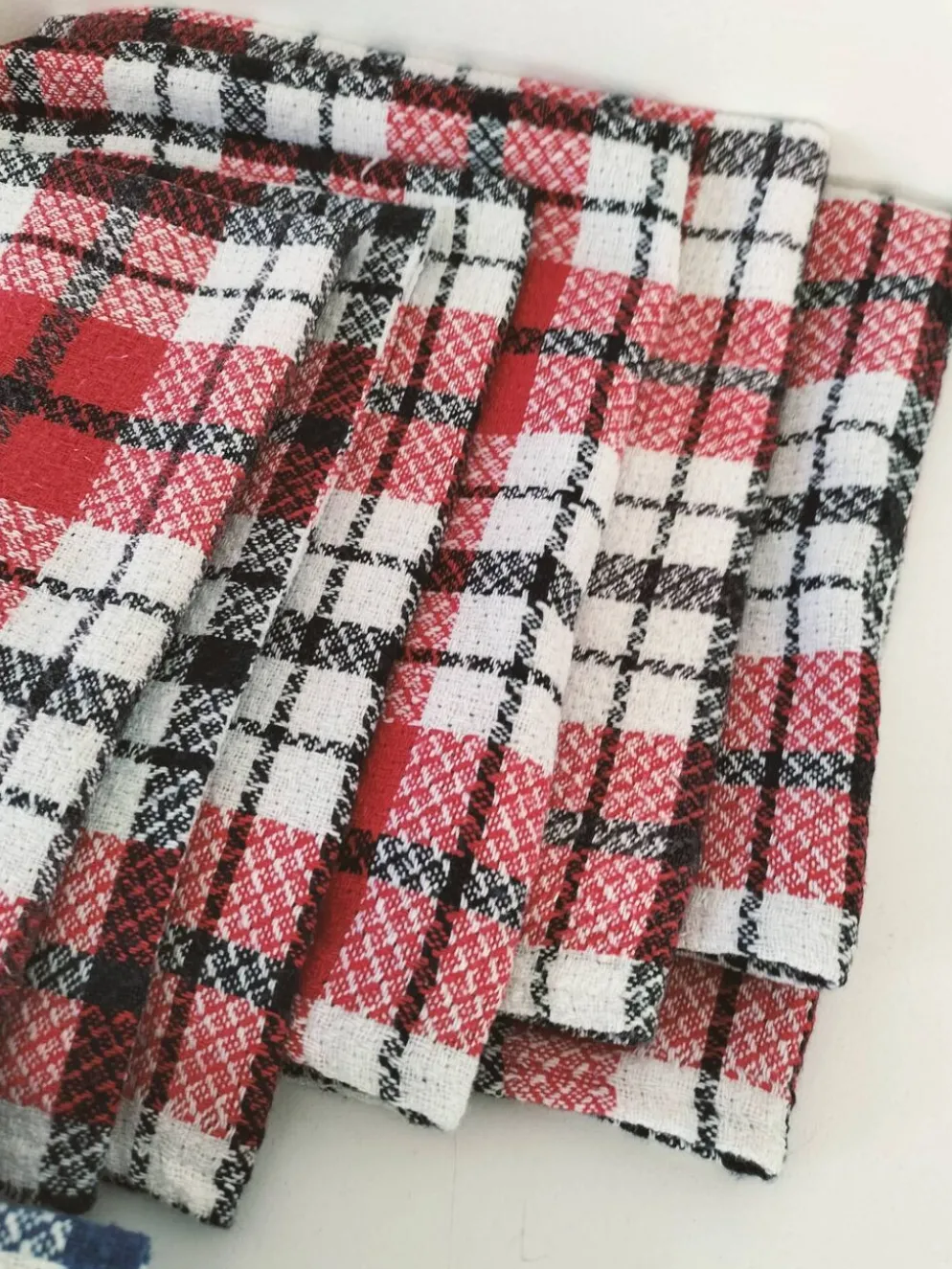 Ensemble de 12 serviettes vintage à carreaux – Rouge et turquoise